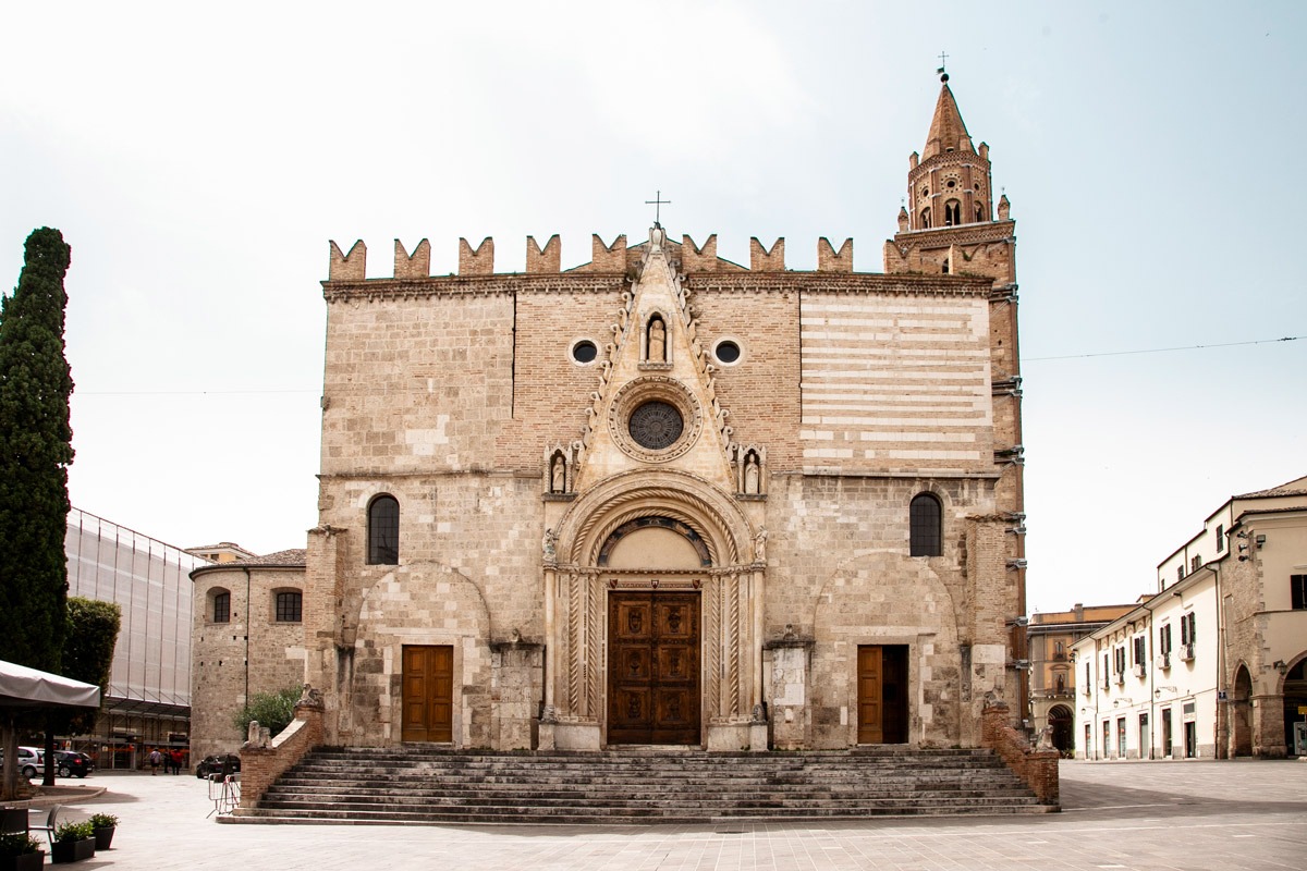 Teramo Cathedral facade